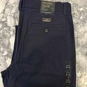 Men’s Banana Republic blue Aiden Chino